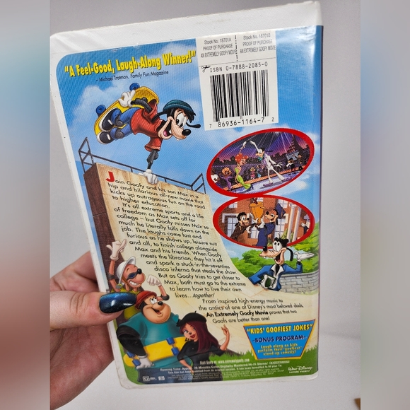 Disney's An Extremely Goofy Movie VHS - Picture 2 of 2